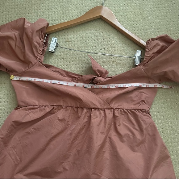 WILFRED Heirloom Pink Puffy Sleeve Tie Back Opera Mini Dress - Picture 11 of 11